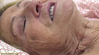 granny pussy creampie