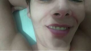 hot milf screaming squirt