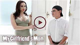 girls boyfriend fucks mom