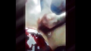 milf foot thumbs