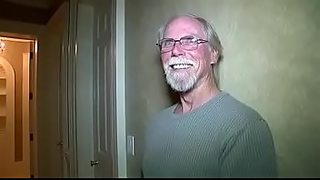 teen fucks friends mom