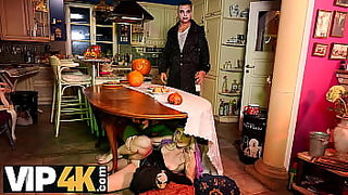 mom cought naked hidden cam