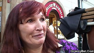 hairy granny lesbian tubes