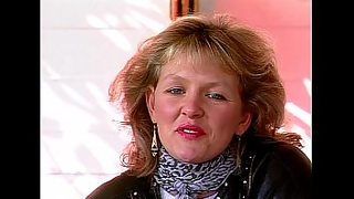 milf smoking fetish