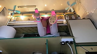 sexy tanned milf fucks