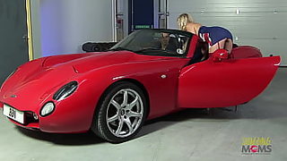 blonde milf in car with bbc