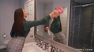 milf lesbo slut load