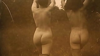 pics of naked middle aged women