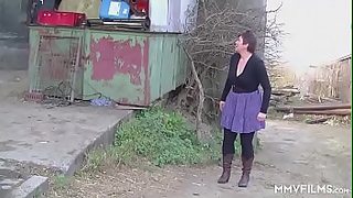 x german granny upskirt